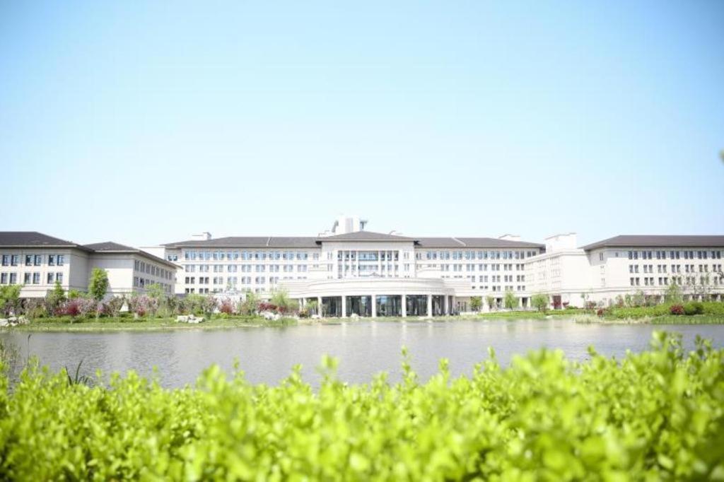 Linyi Blue Horizon International Hotel Yi He Ngoại thất bức ảnh