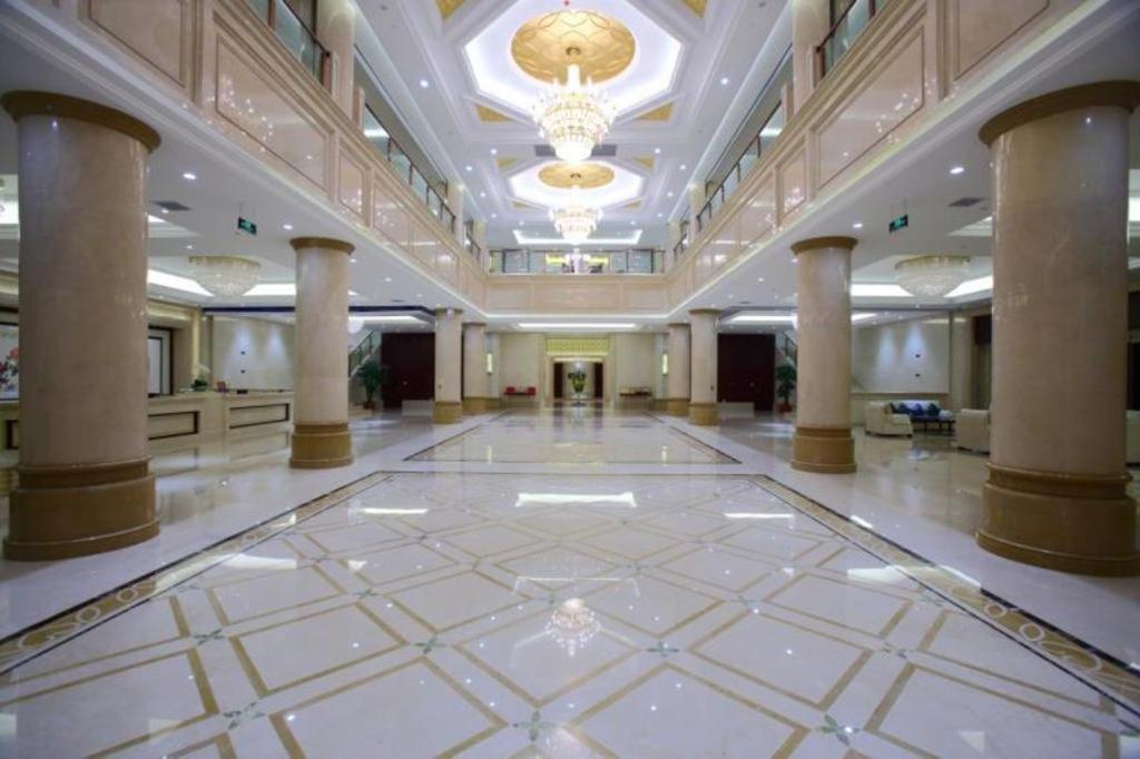 Linyi Blue Horizon International Hotel Yi He Ngoại thất bức ảnh