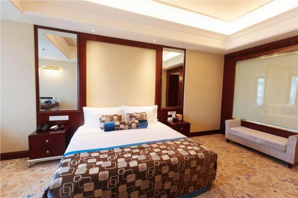Linyi Blue Horizon International Hotel Yi He Ngoại thất bức ảnh