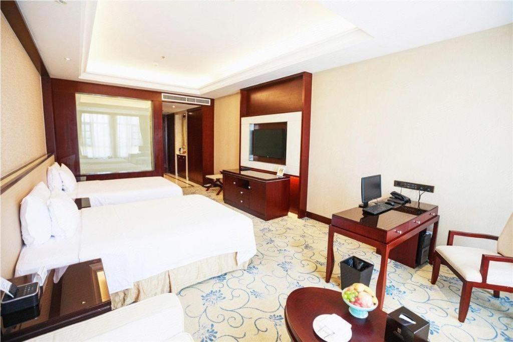 Linyi Blue Horizon International Hotel Yi He Ngoại thất bức ảnh