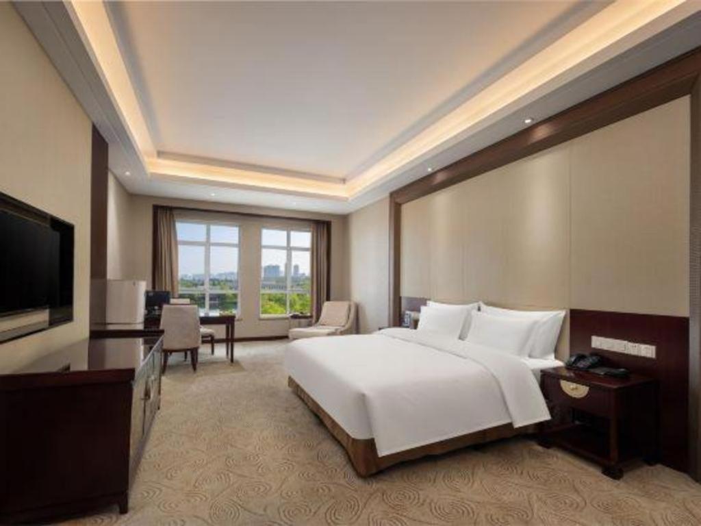 Linyi Blue Horizon International Hotel Yi He Ngoại thất bức ảnh