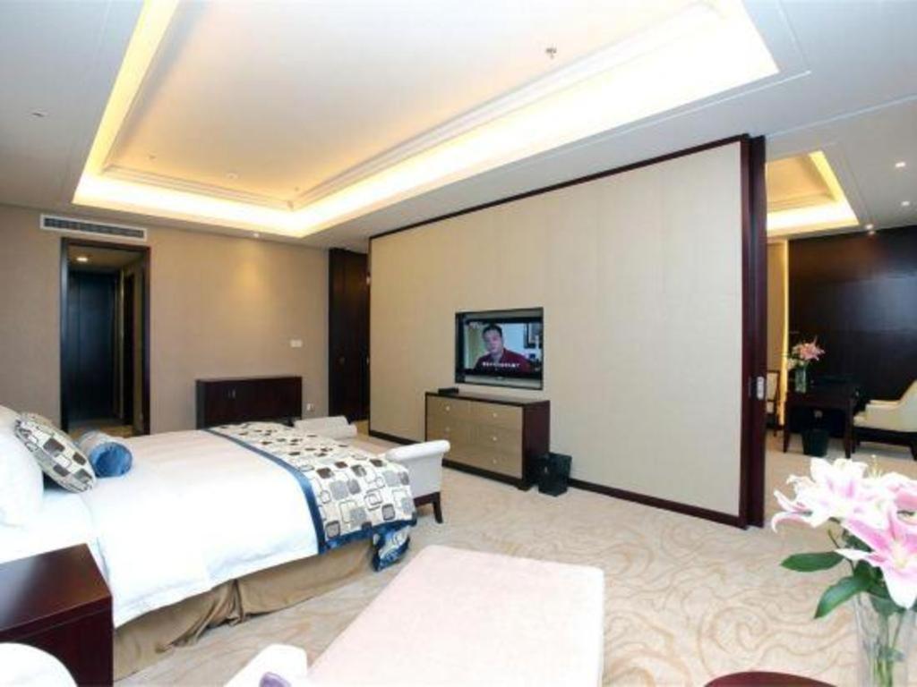 Linyi Blue Horizon International Hotel Yi He Ngoại thất bức ảnh