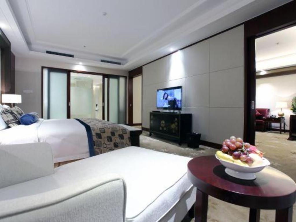 Linyi Blue Horizon International Hotel Yi He Ngoại thất bức ảnh